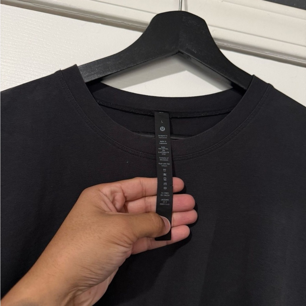 Black Lululemon Men's Shirt